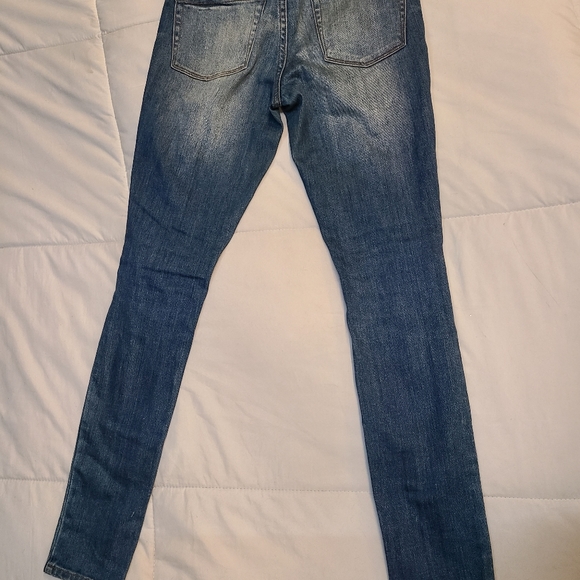 Ripped High Rise Skinny Jeans - Picture 2 of 5